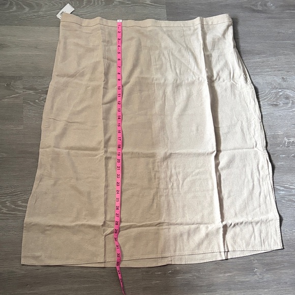 Old Navy Mid-Rise Linen Blend Midi Skirt, NWT, Color Natural - Picture 7 of 9